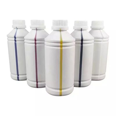 CMYK- und weiße DTF-Tinte Textilpigment T-Shirt Druckfarbe auf Gewebe